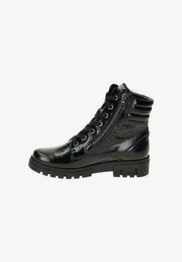 Ботинки на шнуровке