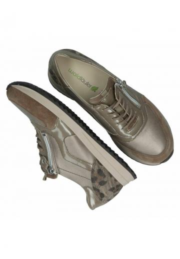 Гандбольные кроссовки