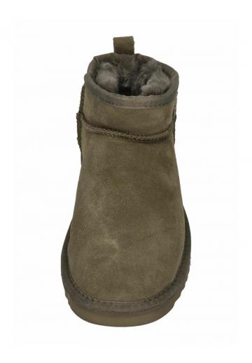 Зимние ботинки