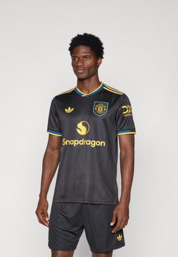 Спортивная форма