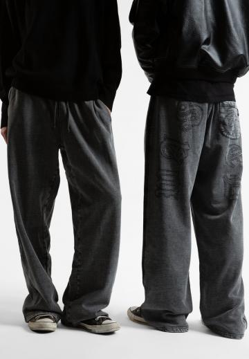 Спортивные штаны