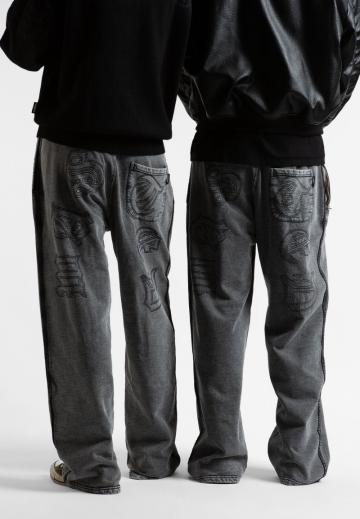 Спортивные штаны