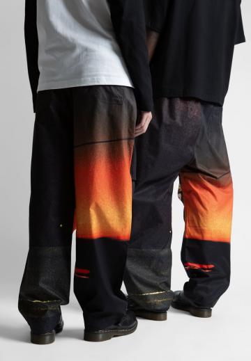 Спортивные штаны