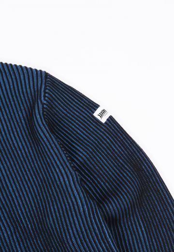 Пуловер в полоску