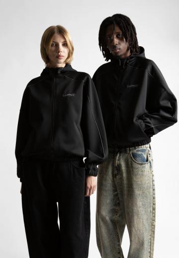 Спортивная куртка