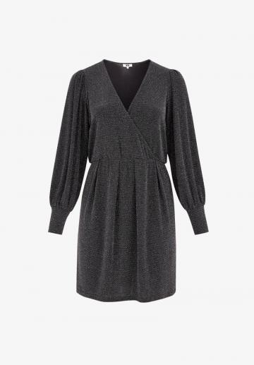 Короткое платье