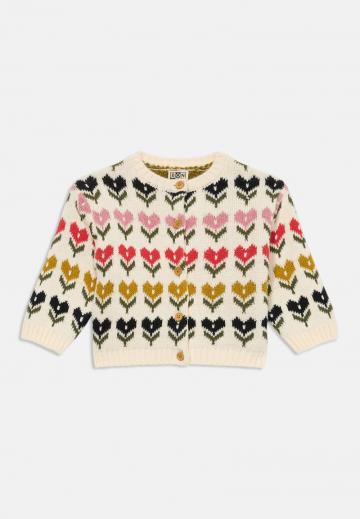 Вязаная кофта