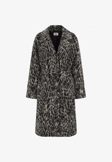 Шерстяное пальто