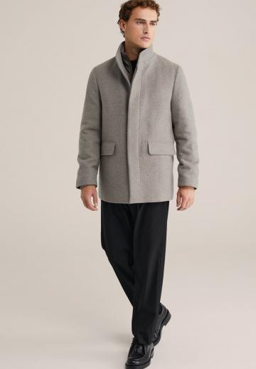 Короткое пальто