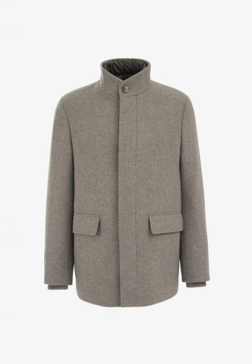 Короткое пальто