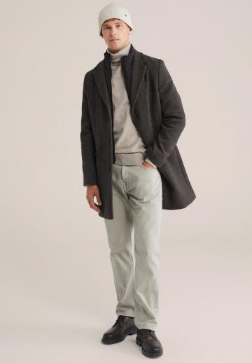 Короткое пальто