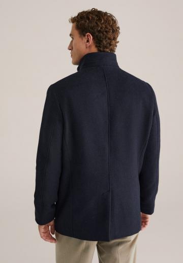 Короткое пальто