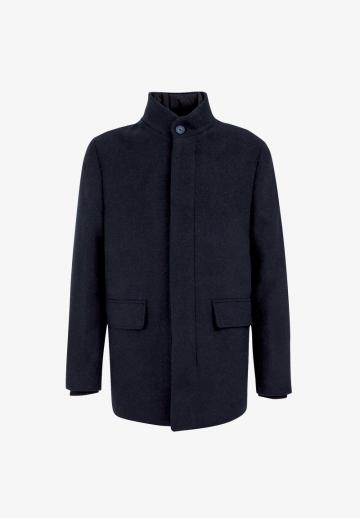 Короткое пальто