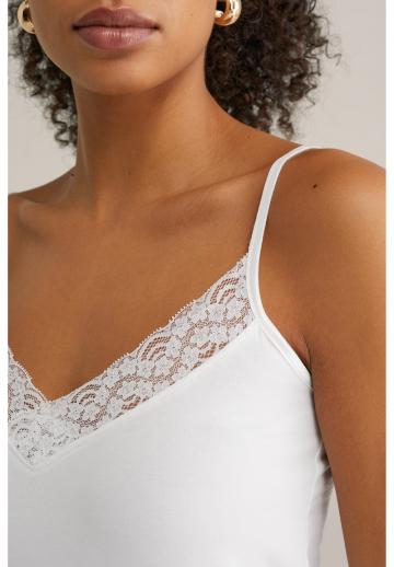 Топ на бретельках