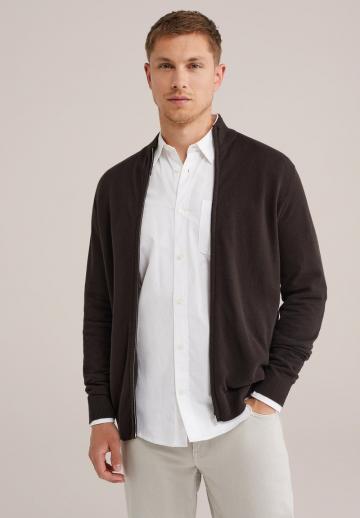 Вязаная кофта