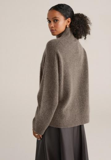 Длинный пуловер