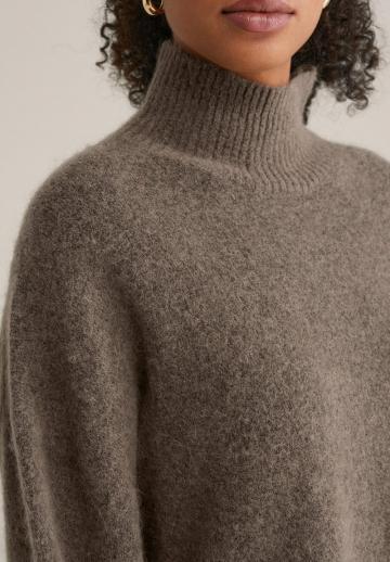 Длинный пуловер