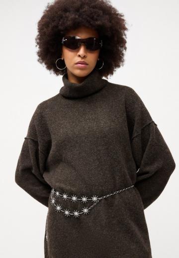 Вязаное платье