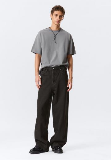 Свободные джинсы