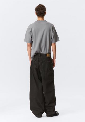 Свободные джинсы