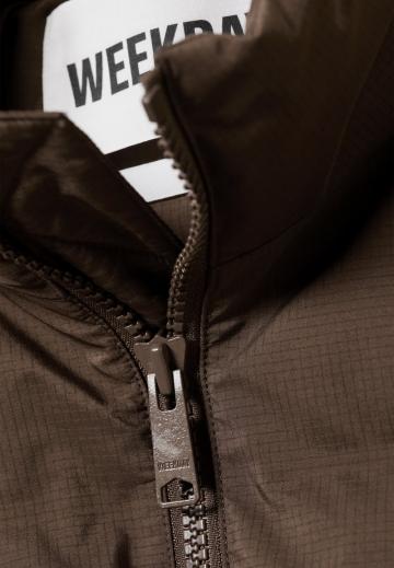 Зимняя куртка