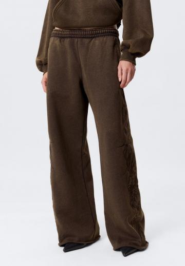 Спортивные штаны