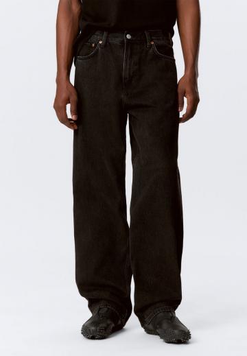 Свободные джинсы