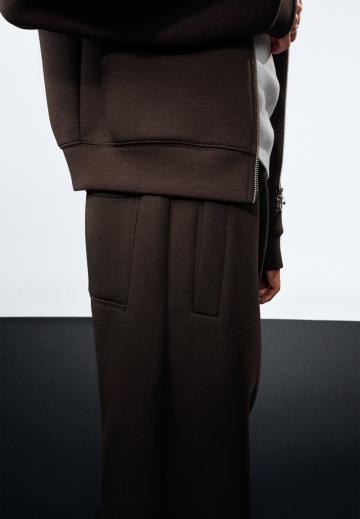 Спортивные штаны