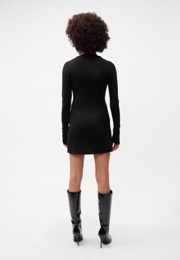 Короткое платье