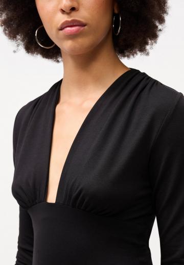 Короткое платье