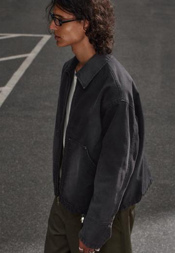 Джинсовая куртка