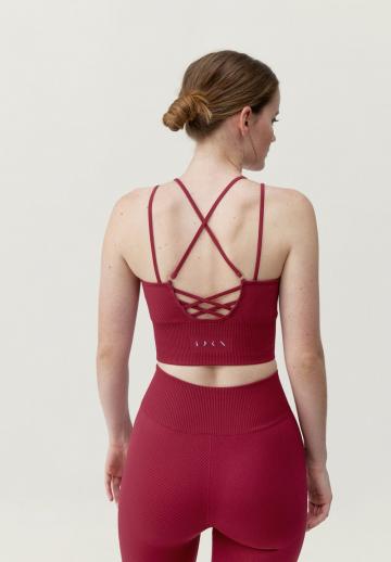 Спортивный бюстгальтер