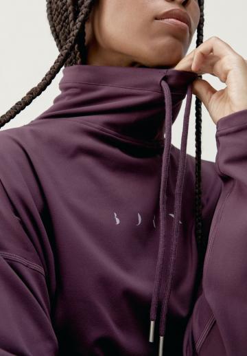 Спортивная толстовка