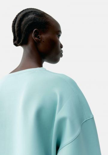 Спортивная толстовка