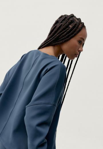 Спортивная толстовка