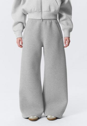 Спортивные штаны