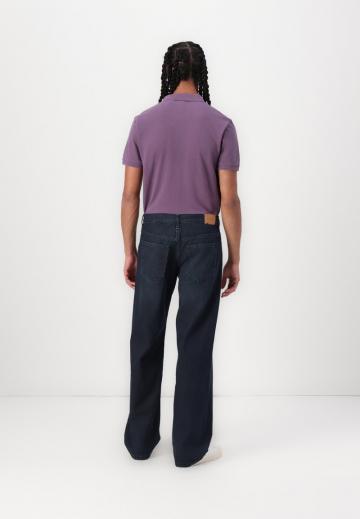 Свободные джинсы