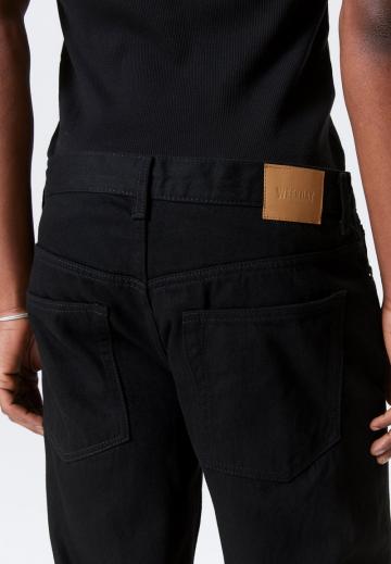 Свободные джинсы