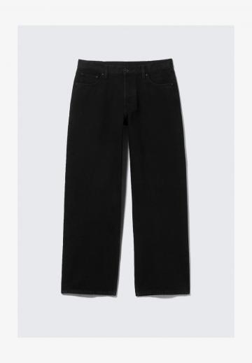 Свободные джинсы