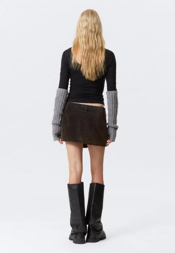 Юбка с накладными карманами