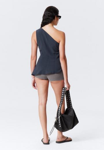 Блузка без рукавов