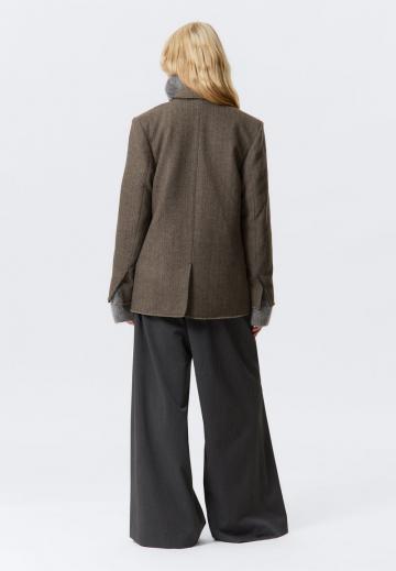 Короткое пальто