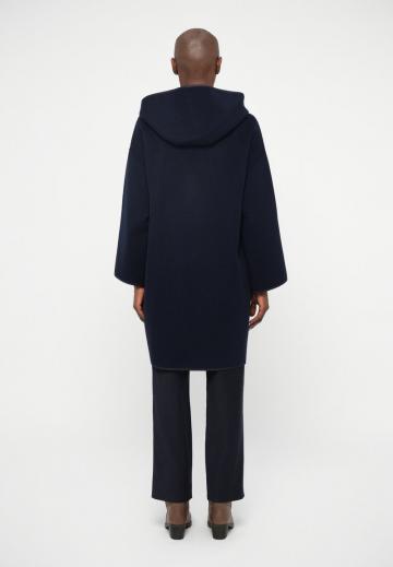 Шерстяное пальто