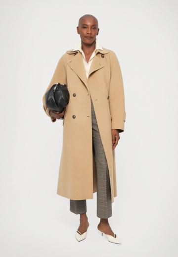 Шерстяное пальто