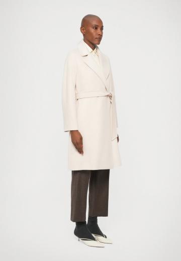 Шерстяное пальто