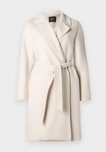 Шерстяное пальто