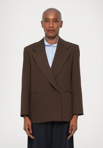 Длинный блейзер