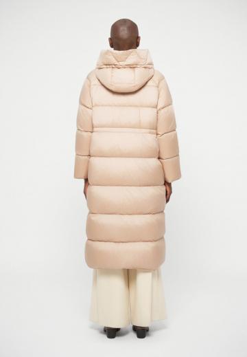 Пуховое пальто