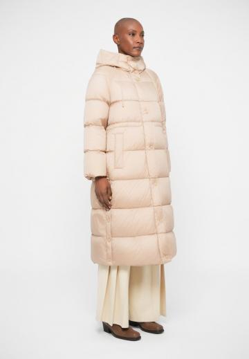 Пуховое пальто