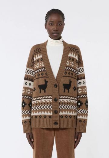 Жаккардовая вязаная кофта